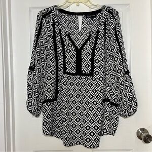 Jones New York Signature Black and White Patterned Blouse XL